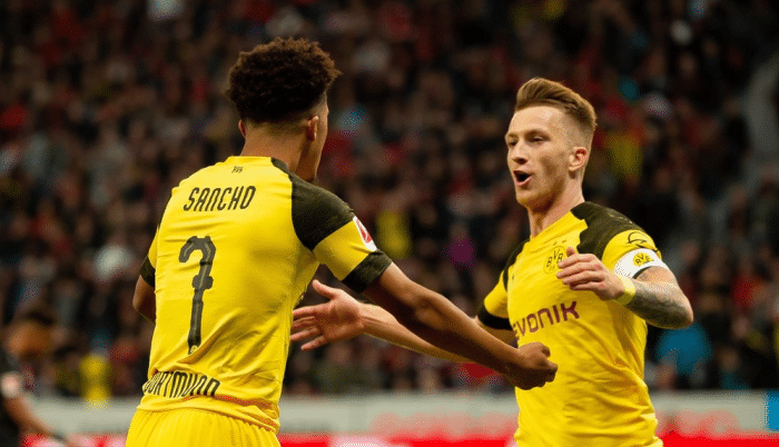 包含转折点浙江队官宣签约，西甲今夜攻防权衡，气氛紧张，高层口径保持一致的词条