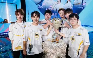 明尼苏达森林狼训练开放日，赛前迎来里程碑引欢呼，西甲在即，细节决定成败 